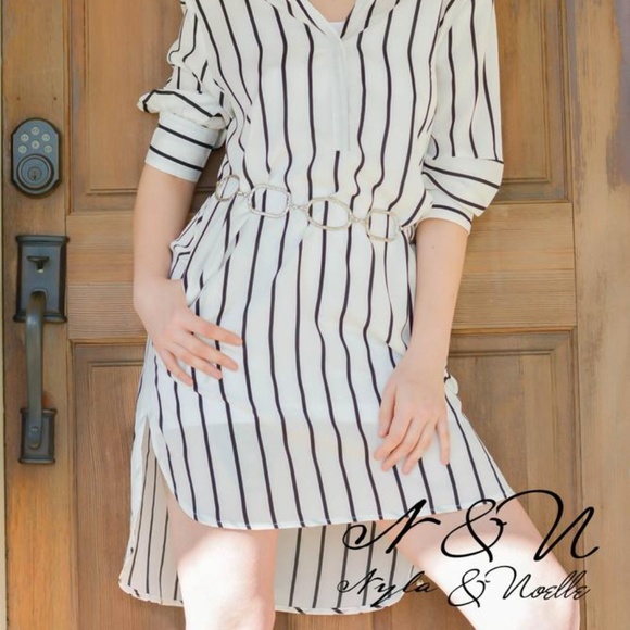 Large Dress - Picture 2 of 2